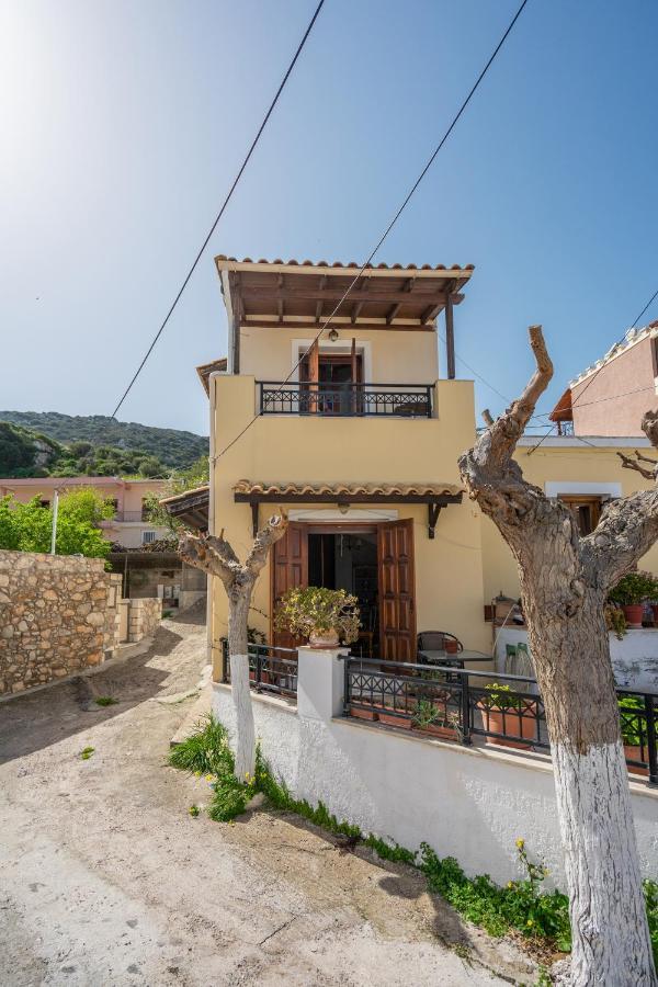 Maisonette In Roussa Ekklisia Sitia  Exterior photo